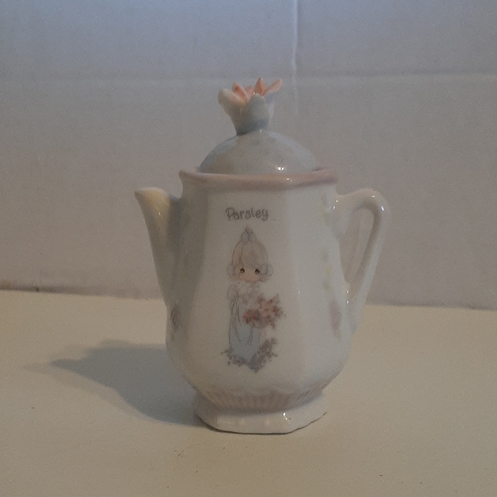 Precious Moments Parsley Mini Coffee Pot Spice